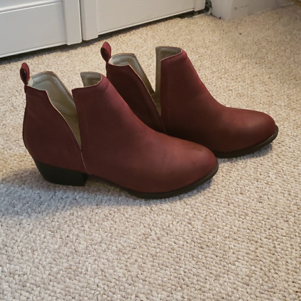 JBU Red Booties